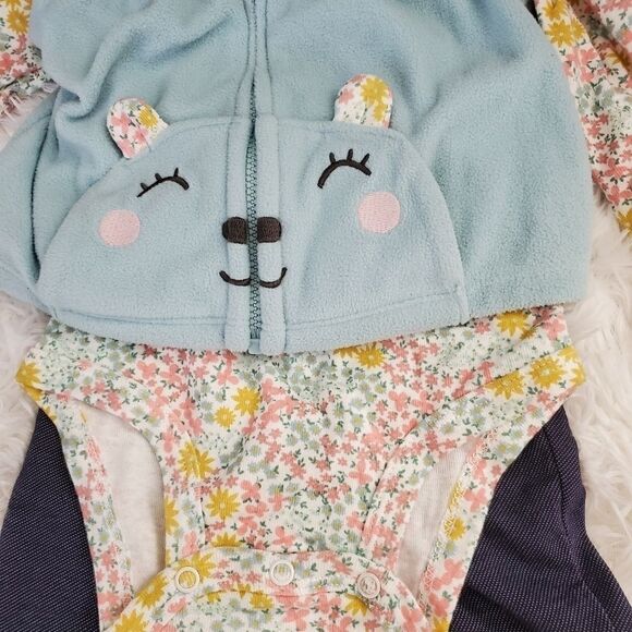 Baby Girl's 3 piece 6 month Outfit - Picture 4 of 4